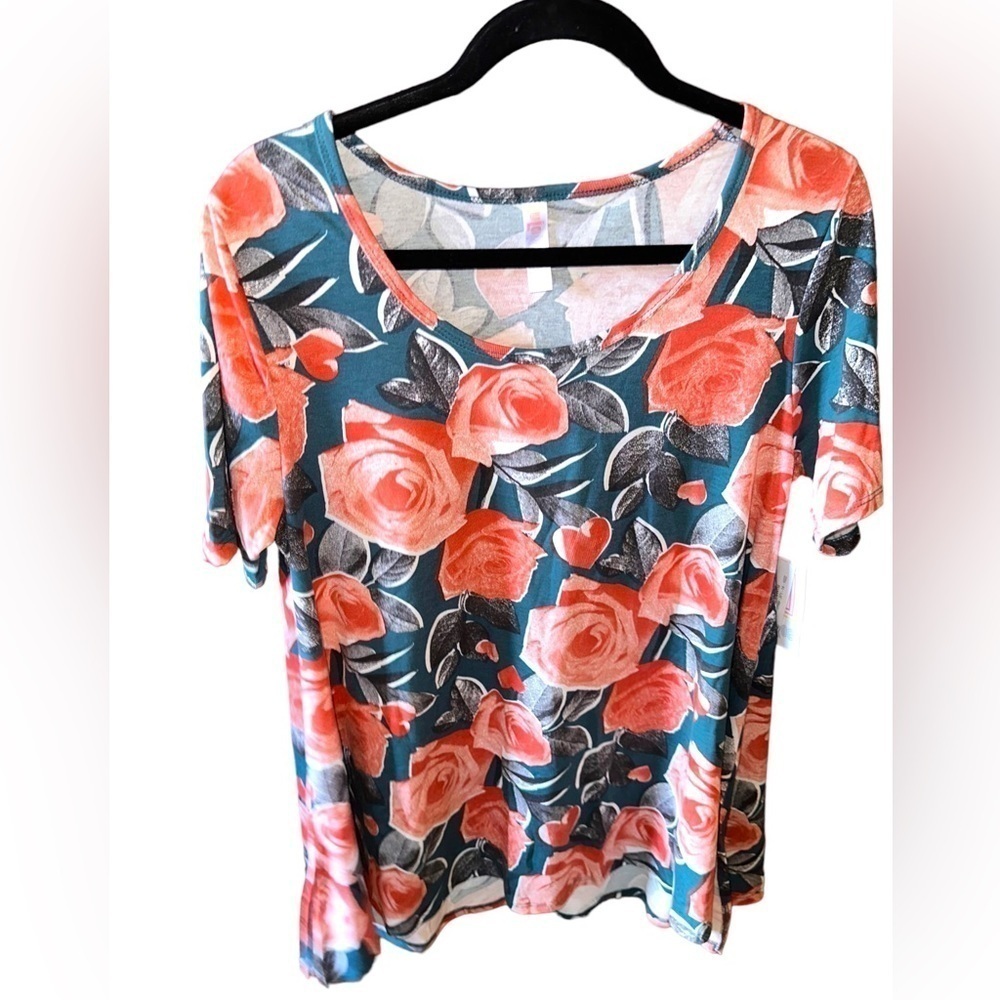 Lularoe medium‎ Teal & coral Perfect T with hearts & roses! NWT